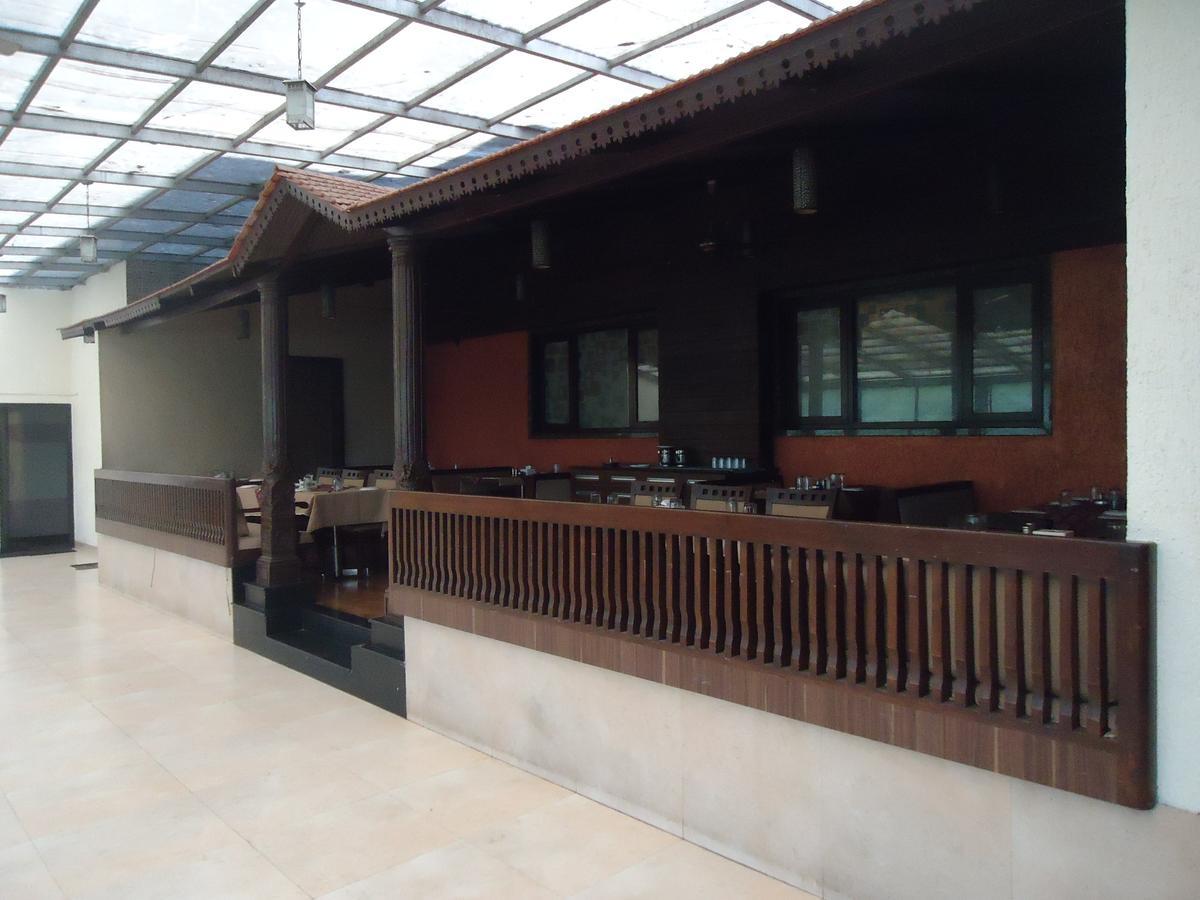 Hotel Stafi Pune Exterior photo